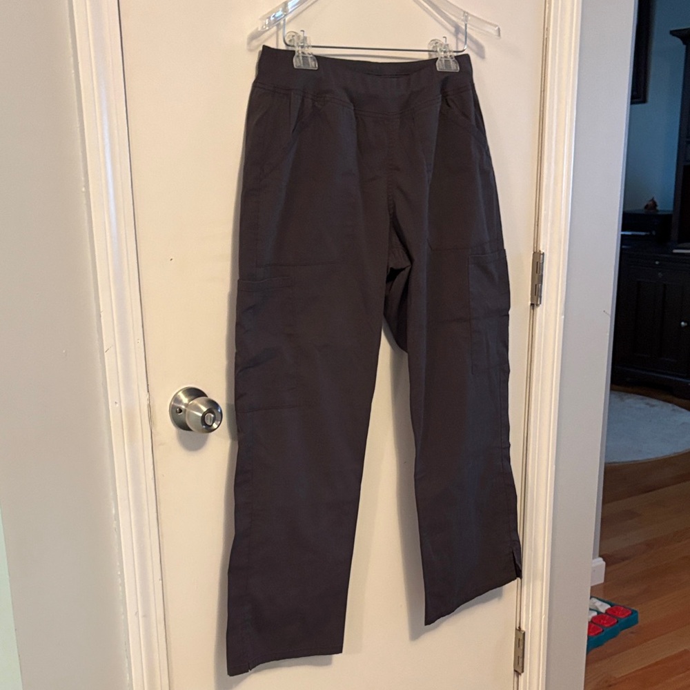 Cherokee Wonens Scrub Pants in Charcoal